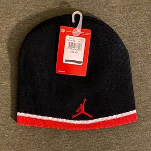 JORDAN CORE BEANIE